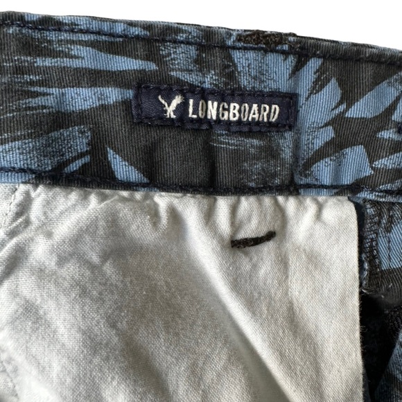 American Eagle Longboard Shorts in Tropical Hawaiian Print Blue & Black Size:31 - Picture 4 of 10